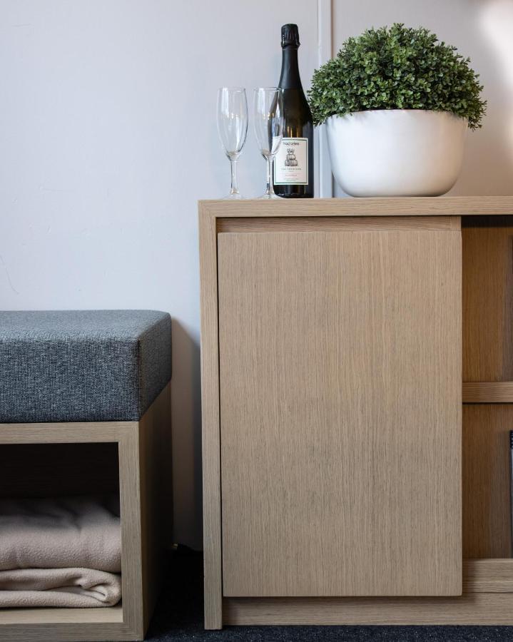 Madison Capital Executive Apartments Canberra Bagian luar foto